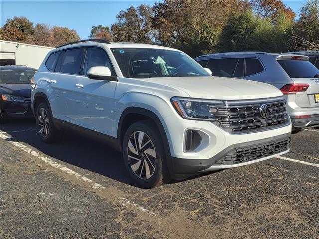 new 2025 Volkswagen Atlas car, priced at $47,720