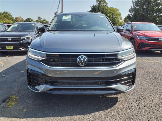 new 2024 Volkswagen Tiguan car, priced at $38,784