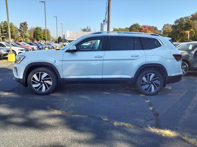 new 2025 Volkswagen Atlas car, priced at $51,588