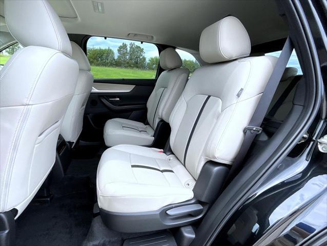 new 2025 Mazda CX-90 car, priced at $40,124