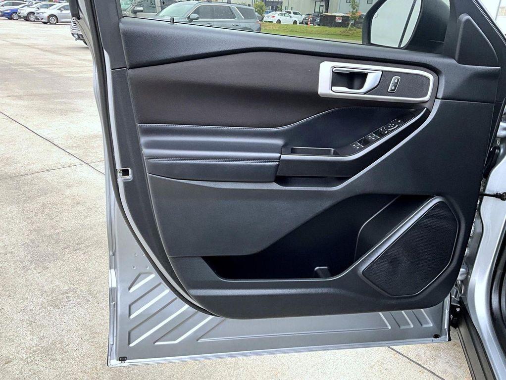 used 2020 Ford Explorer car, priced at $25,334