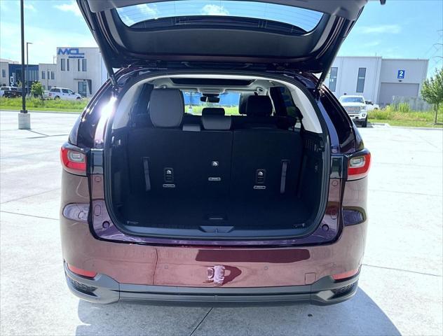 new 2025 Mazda CX-90 car, priced at $47,949