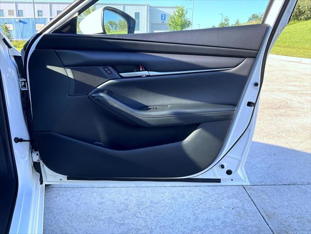 used 2022 Mazda Mazda3 car, priced at $23,855