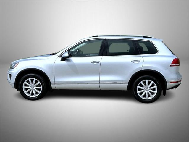 used 2017 Volkswagen Touareg car, priced at $15,620