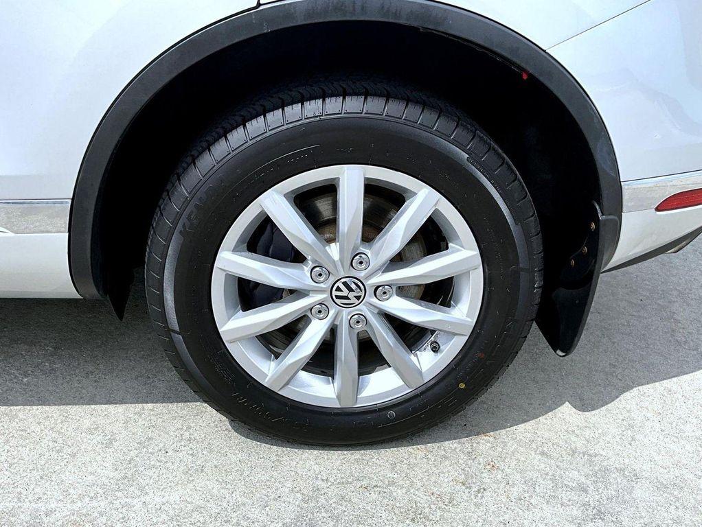 used 2017 Volkswagen Touareg car, priced at $15,620