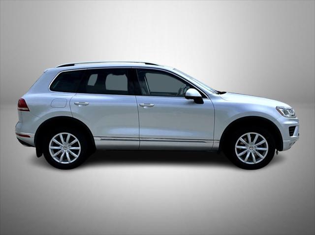 used 2017 Volkswagen Touareg car, priced at $15,620