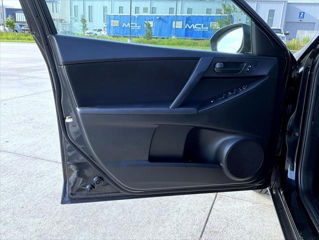 used 2011 Mazda Mazda3 car, priced at $7,988
