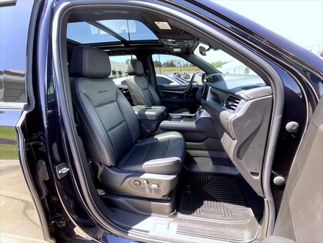 used 2022 GMC Yukon car, priced at $61,854