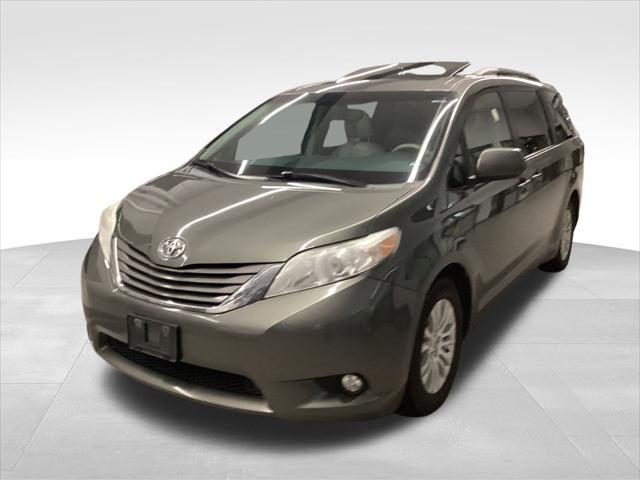 used 2012 Toyota Sienna car