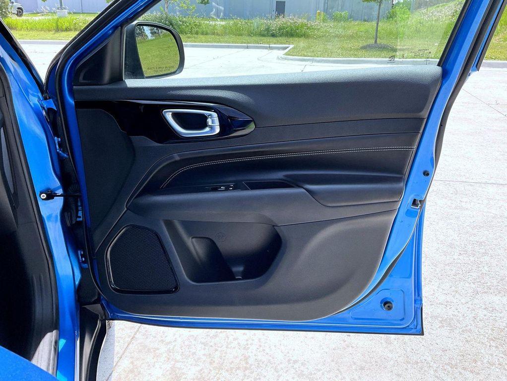 used 2022 Jeep Compass car, priced at $23,753
