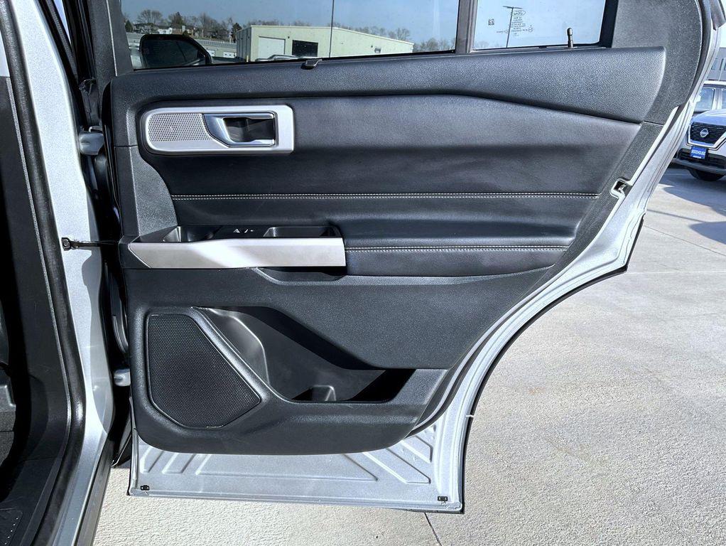 used 2023 Ford Explorer car, priced at $30,902