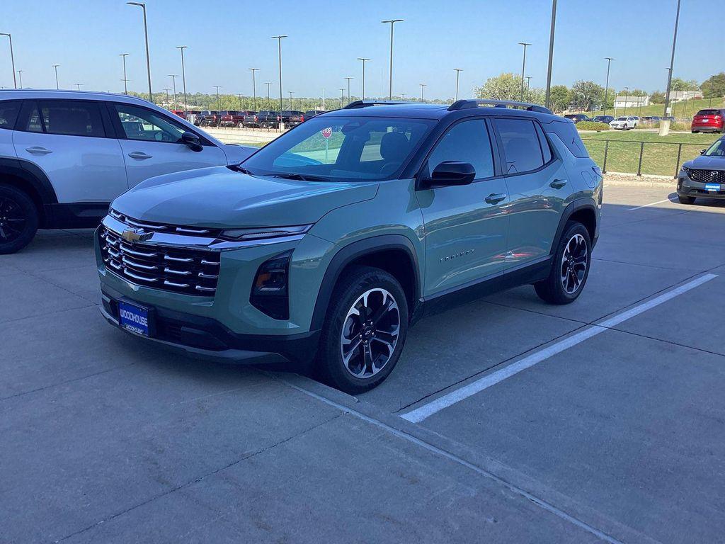 used 2025 Chevrolet Equinox car, priced at $30,922