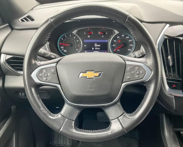 used 2022 Chevrolet Traverse car, priced at $31,535