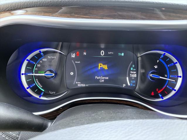 used 2021 Chrysler Pacifica Hybrid car, priced at $23,871