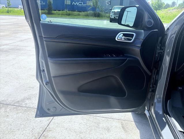 used 2021 Jeep Grand Cherokee car, priced at $25,500
