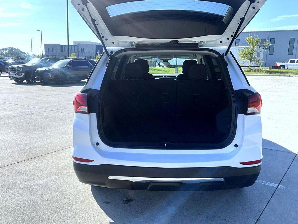 used 2023 Chevrolet Equinox car, priced at $20,464