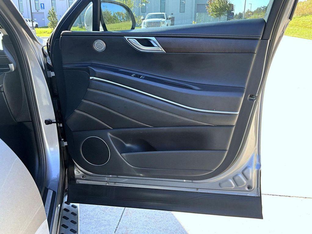 used 2021 Genesis GV80 car, priced at $32,823