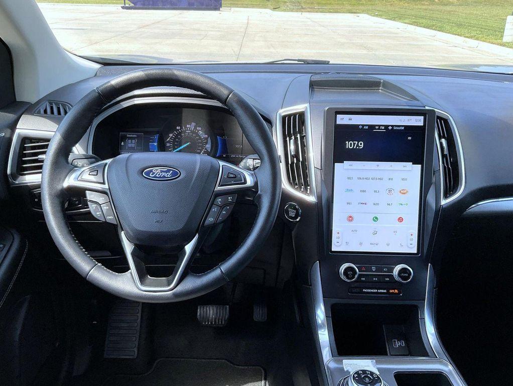 used 2024 Ford Edge car, priced at $29,584