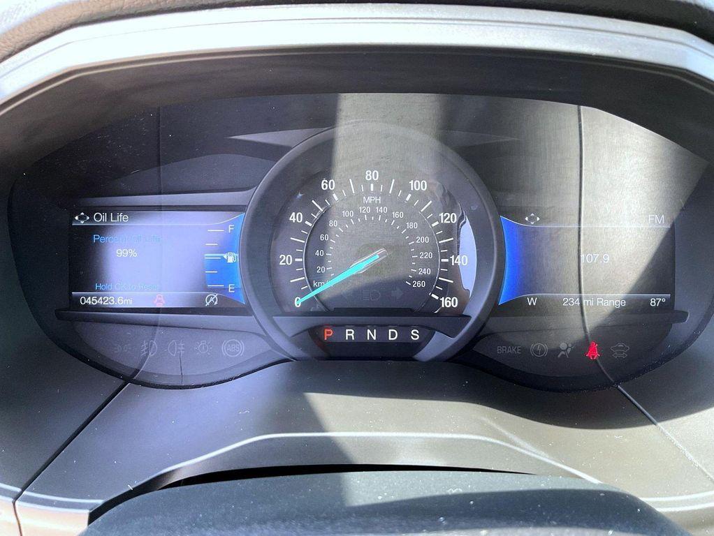 used 2024 Ford Edge car, priced at $29,584