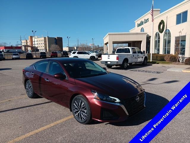 new 2025 Nissan Altima car, priced at $30,765