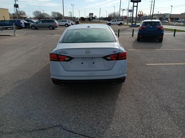 new 2024 Nissan Altima car, priced at $30,640