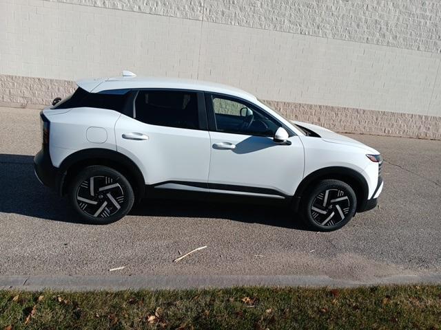 new 2025 Nissan Kicks car, priced at $25,575