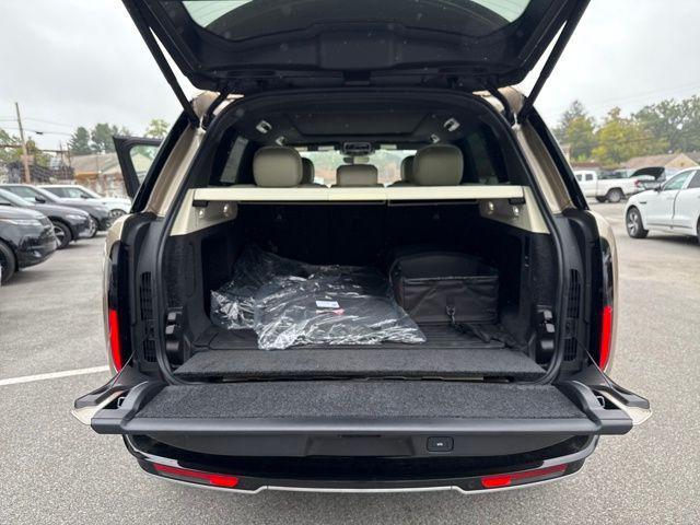 new 2025 Land Rover Range Rover car