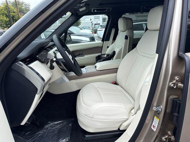 new 2025 Land Rover Range Rover car