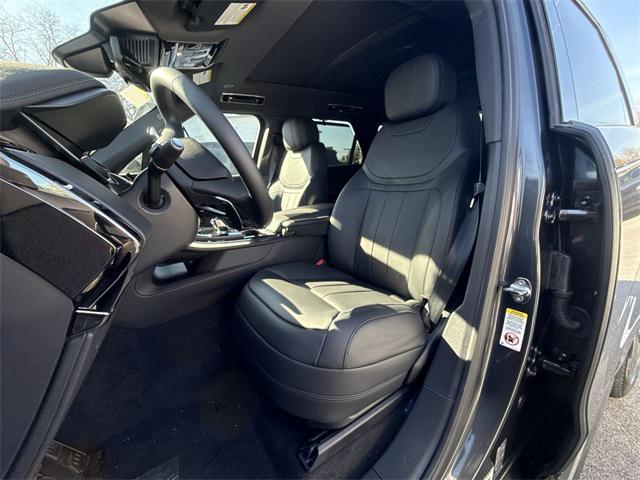 new 2025 Land Rover Range Rover Sport car, priced at $102,460