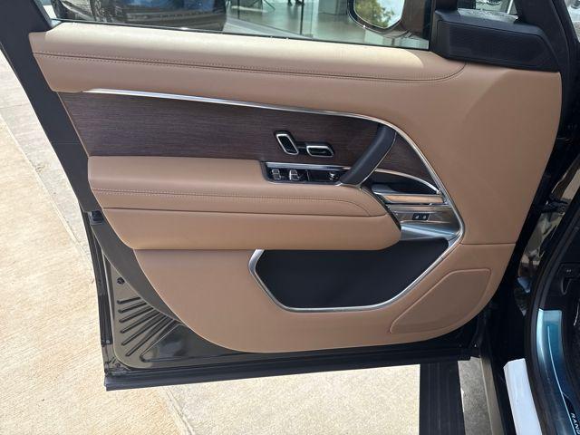 new 2025 Land Rover Range Rover car, priced at $129,135