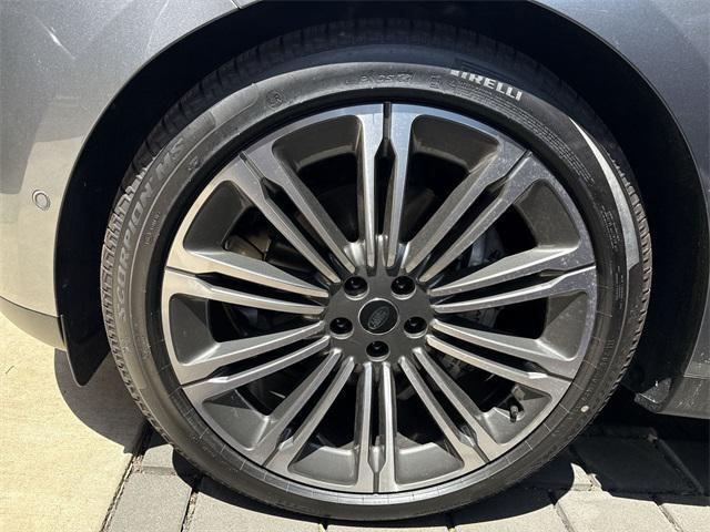 new 2025 Land Rover Range Rover Sport car