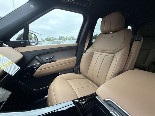 new 2025 Land Rover Range Rover Sport car, priced at $92,705
