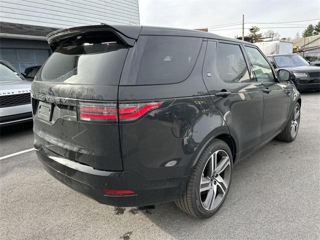 new 2024 Land Rover Discovery car, priced at $77,550