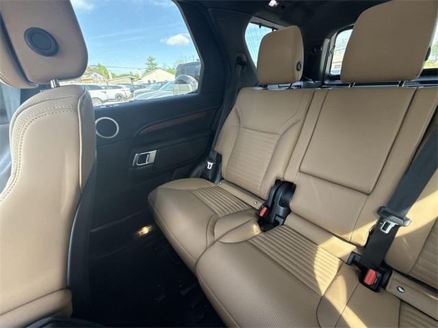 new 2025 Land Rover Discovery car, priced at $81,378