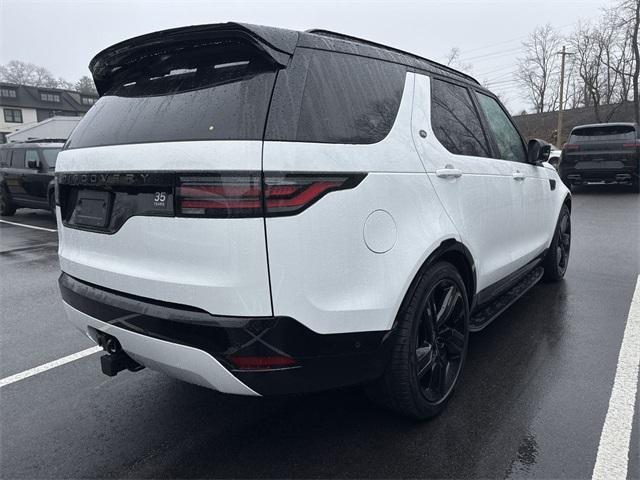 new 2025 Land Rover Discovery car, priced at $80,525