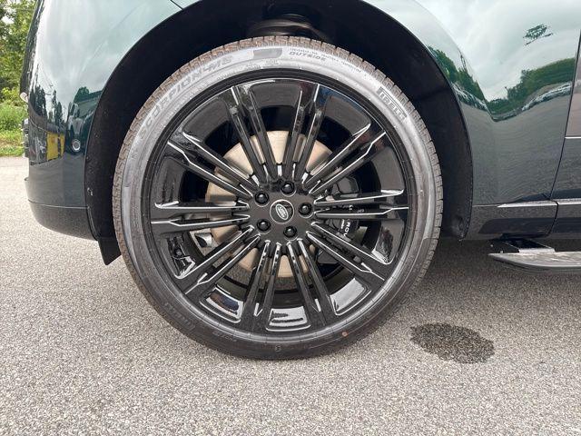 new 2025 Land Rover Range Rover car, priced at $179,190