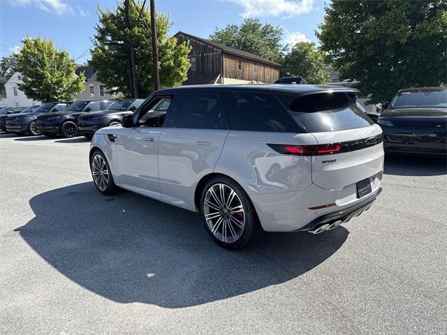 new 2025 Land Rover Range Rover Sport car, priced at $122,685