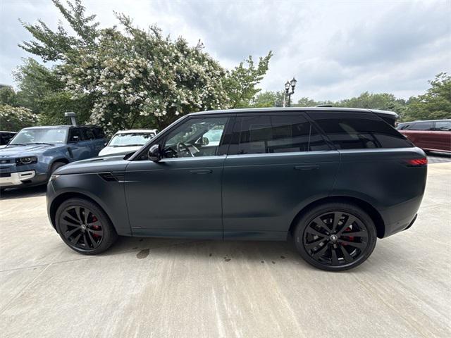 new 2025 Land Rover Range Rover Sport car, priced at $142,080