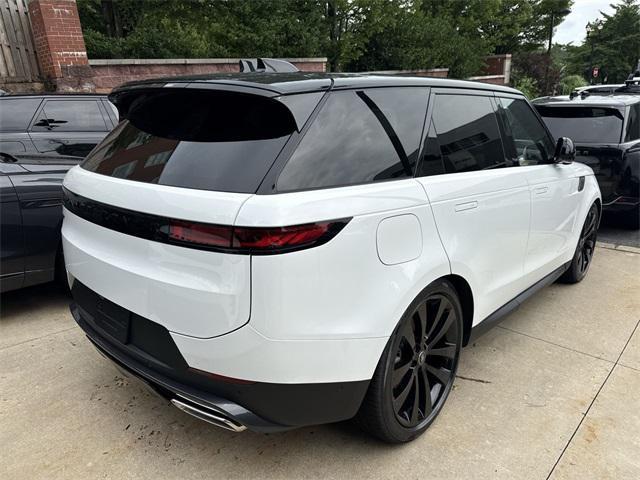 new 2025 Land Rover Range Rover Sport car, priced at $90,365