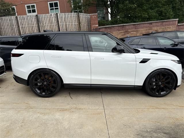 new 2025 Land Rover Range Rover Sport car, priced at $90,365