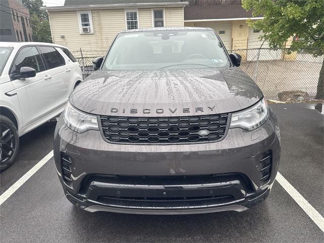 new 2024 Land Rover Discovery car, priced at $70,075