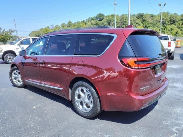 used 2022 Chrysler Pacifica car, priced at $28,500