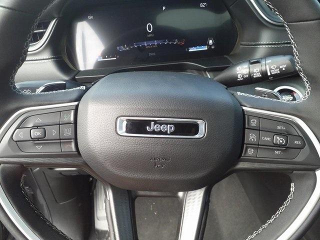 new 2024 Jeep Grand Cherokee L car, priced at $42,500