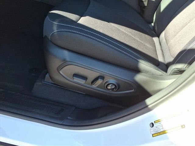 new 2025 Jeep Grand Cherokee car, priced at $40,497