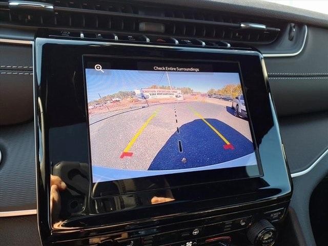 new 2025 Jeep Grand Cherokee car, priced at $40,497