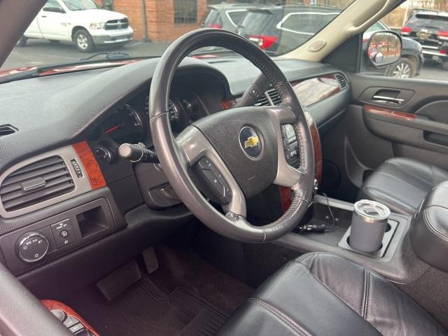 used 2011 Chevrolet Avalanche car, priced at $20,500