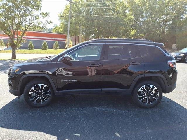 used 2022 Jeep Compass car, priced at $25,000
