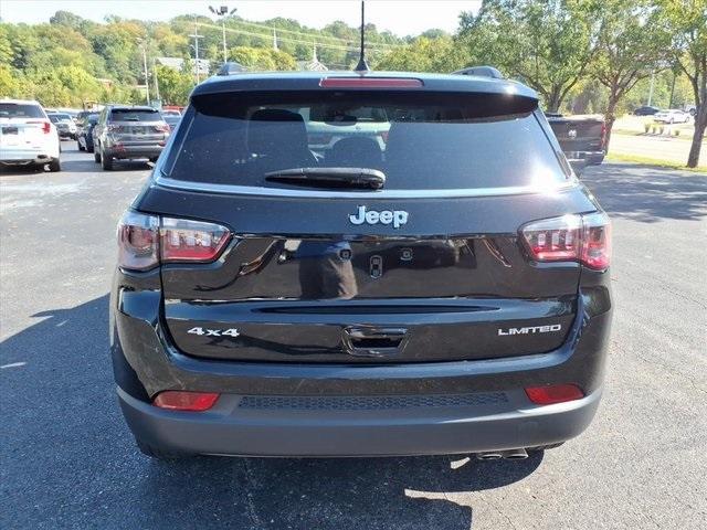 used 2022 Jeep Compass car, priced at $25,000