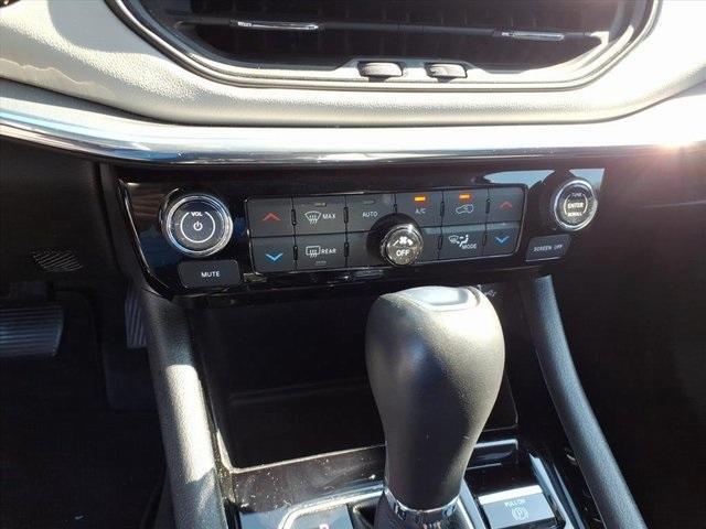 used 2022 Jeep Compass car, priced at $25,000