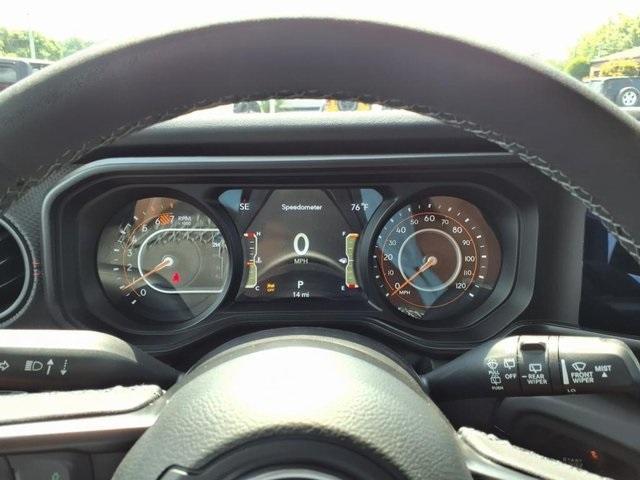 new 2025 Jeep Wrangler car, priced at $54,804